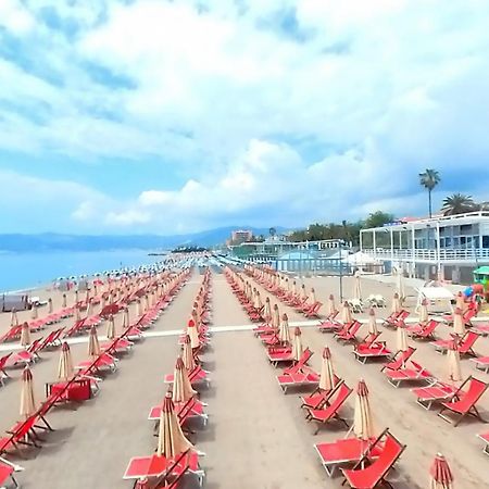 Il Nido Sul Mare Apartment ซาโวนา ภายนอก รูปภาพ
