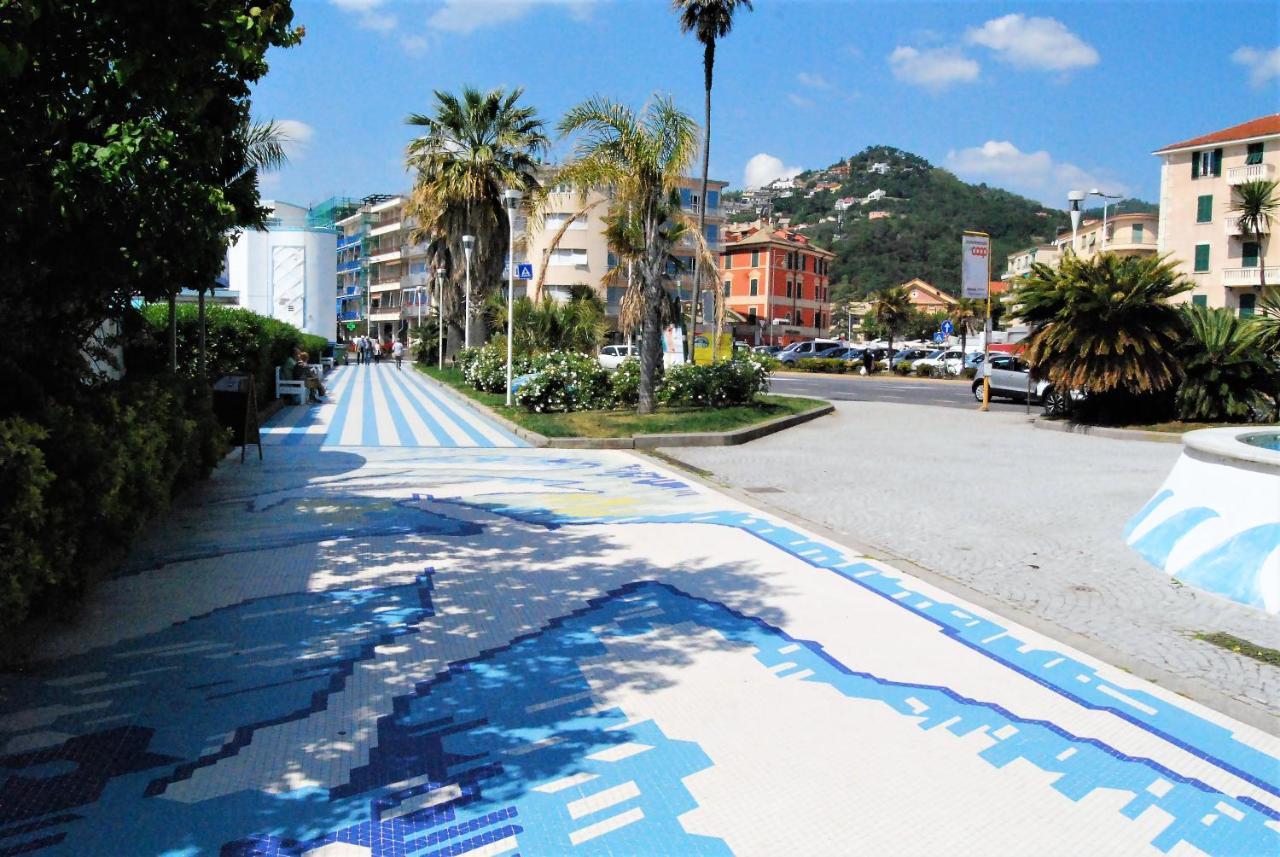 Il Nido Sul Mare Apartment ซาโวนา ภายนอก รูปภาพ